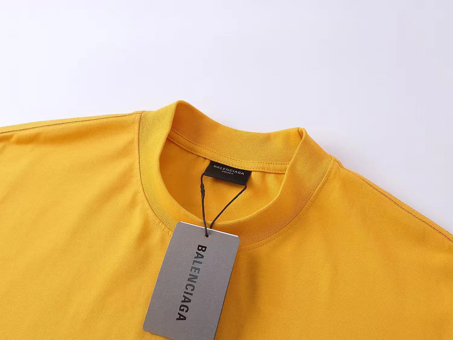 # 25SSNew Arrival Scholl # BALENCI*GA # 260g * 1 1 os Same Style！！ ：3258# Sizes：xs-L ：2 （Black.Yellow）